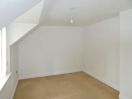 Flat to rent on - Photo 4