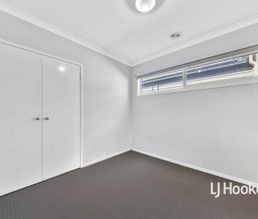 10 Leo Avenue, Tarneit VIC, Belconnen - Photo 4