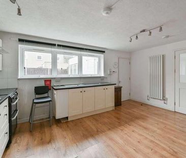 Portland Road, Mitcham, CR4 - Photo 3