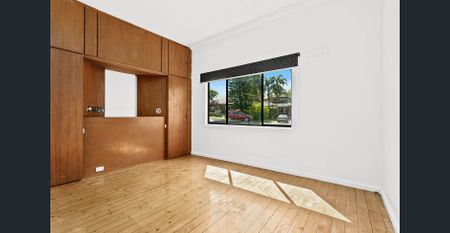 Light Filled Family Home In Great Location - Photo 2