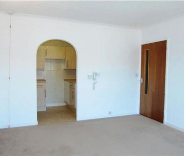 1 bedroom retirement property to rent - Photo 4