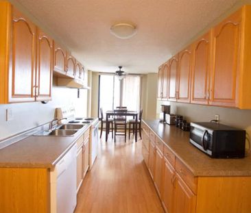 Edmonton Furnished Condo Rental in Downtown - Bright Furnished Suit... - Photo 4