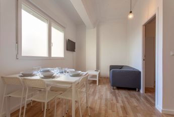 Room with double bed in Actor Llorens Street