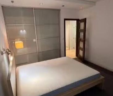 Warszawa, Wilanów, Miasteczko Wilanów, al. Wilanowska - Zdjęcie 6