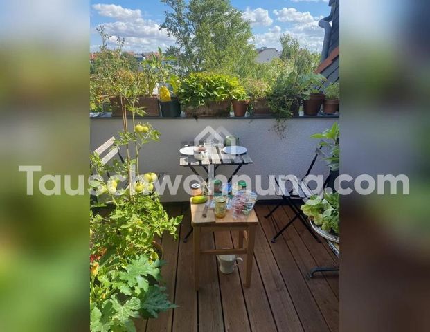 TAUSCHWOHNUNG 2-Zimmer DG-Wohnung mit Badewanne und Balkon - Photo 1