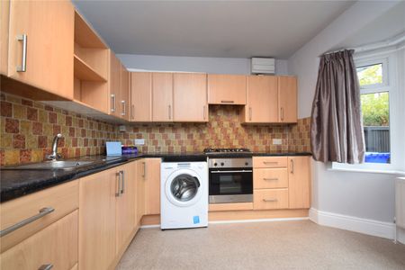3 bed terraced bungalow to rent in Main Street, Scarborough, YO11 - Photo 5