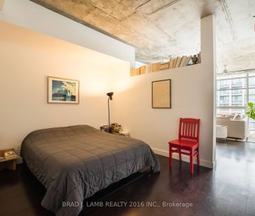 Zen Lofts , #705 - Photo 2