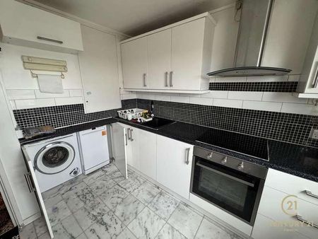 Summerwood Road, Isleworth, TW7 - Photo 3