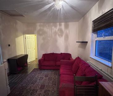 2 Bed Maisonette, Marlborough Road, N22 - Photo 1