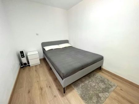 Calle Hortensia, Getafe, Community of Madrid 28903 - Photo 4