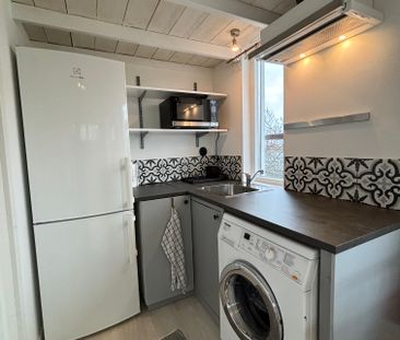 Midvintervägen, Skogås - Photo 4