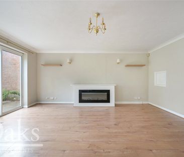 Littlebrook Close, Shirley, Surrey - Photo 1