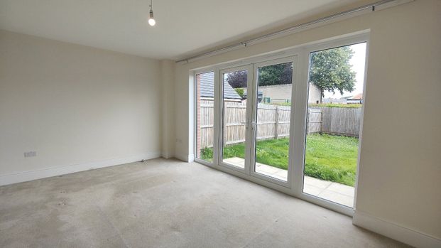 4 bedroom house to rent - Photo 1