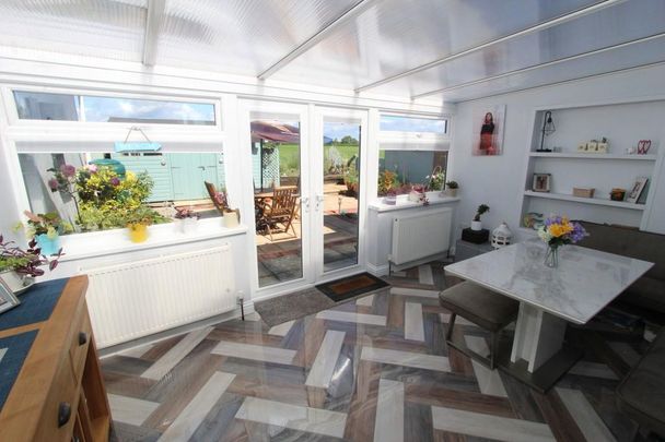 2 bedroom terraced bungalow to rent - Photo 1