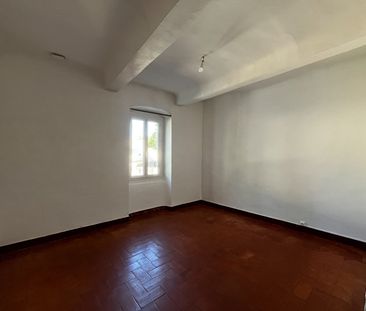 Location Appartement 4 pièces 86m² - Photo 3
