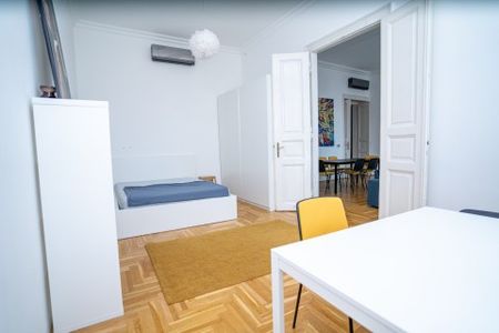 Csarnok tér - Fotó 2