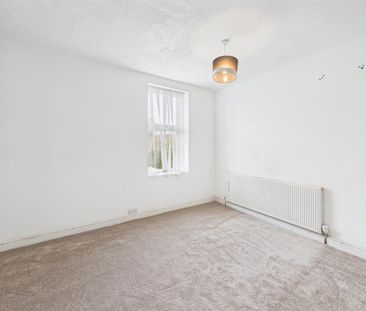 Zig Zag Road, Wallasey, 4 bedroom, House - Mid Terrace - Photo 6