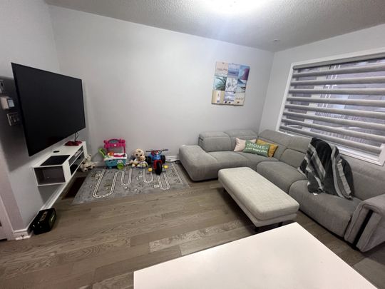 For Lease - 1158 Drawstring Lane, Pickering, Ontario - Photo 1