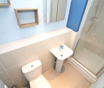 2 bedroom maisonette to rent Sheep Way, Redhouse Park, Milton Keyne... - Photo 2