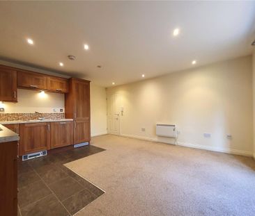 2 bedroom flat to rent - Photo 5