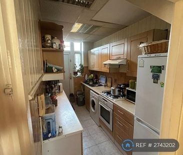 2 bedroom terraced house to rent - Photo 6