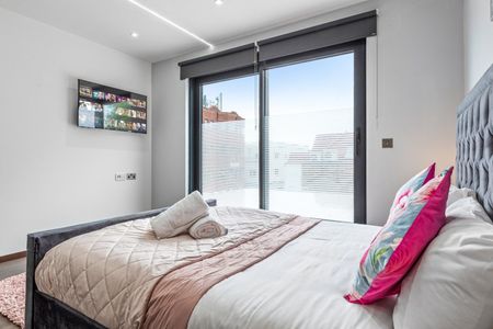 1 Bed Flat, Woodstock Road, NW11 - Photo 5