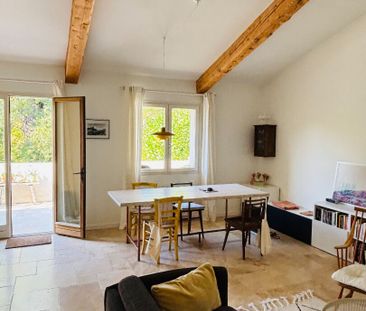 AIX LES MILLES MAISON HAMEAU MEUBLEE 110M² - Photo 3