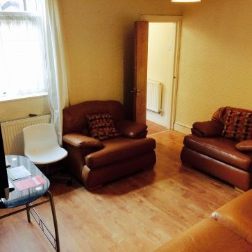 94 Teignmouth Road - Photo 1