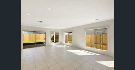 🏡 Brand New 4-Bedroom House in Eynesbury - Photo 4