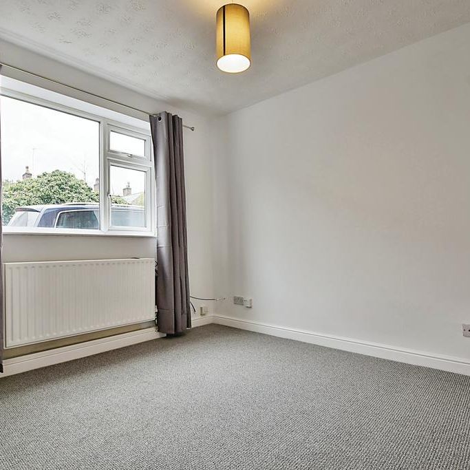 1 bedroom semi-detached house to rent - Photo 1