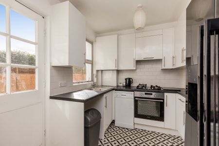 Steyning Road, Shoreham-By-Sea, BN43 - Photo 2