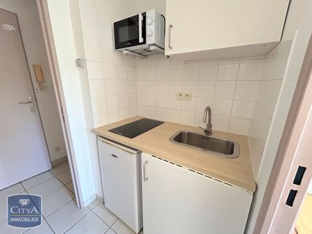 Location Appartement 1 pièce 16m² AVIGNON 84000 - Photo 2