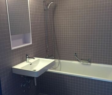 Zentrale Attika-Wohnung in Rapperswil - Photo 2