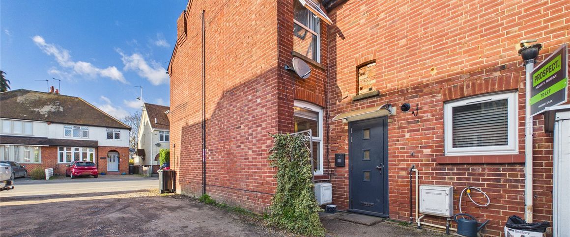 1 bedroom House in Wescott Road, Berkshire - Photo 1