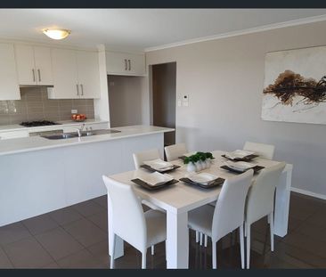 Large family home - Photo 5