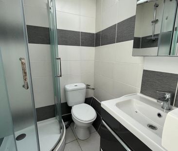 Location Appartement 2 pièces 56m² DINAN 22100 - Photo 4