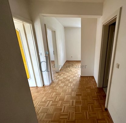 3-Zimmer-Wohnung mit herrlicher Aussicht in Top-Lage von St. Radegund! - Foto 1