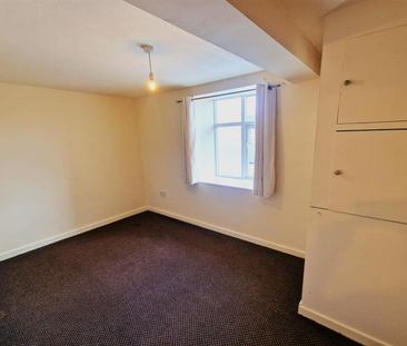 1 Bedroom Apartment To Let - Photo 6