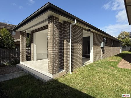 Modern 2 Bedroom Granny Flat with Ensuite & Covered Outdoor Areas - Photo 4