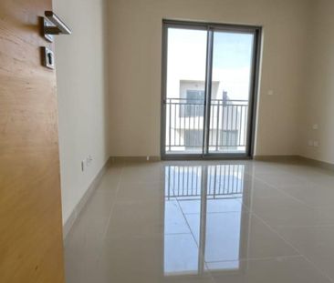 In front of Clubhouse | 3 bedrooms +maids | - Photo 2