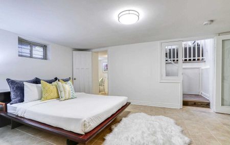 For Lease - 46 Fairfield Road, Toronto, Ontario - Photo 4