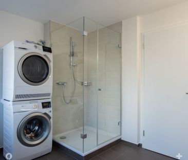 Sanierte Wohnung mit grosser Terrasse zu vermieten - Photo 3