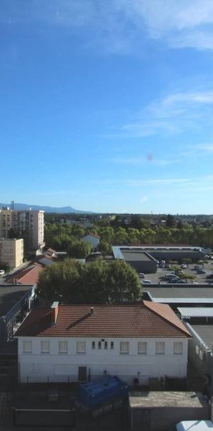 Location appartement 2 pièces 40.79 m² à Romans-sur-Isère (26100) - Photo 1