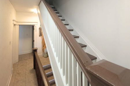 For Lease - 784 College Street Unit# 3rd Floor, Toronto, Ontario - Photo 4