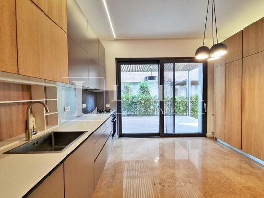 Seara pe deal Compound I Modern Villa for rent - Fotografie 1