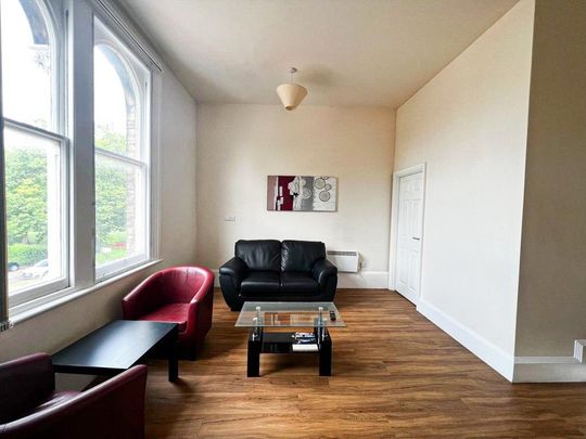 2 bedroom maisonette to rent - Photo 1