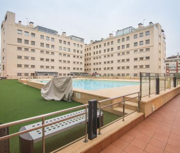 Piso de alquiler en Avenida de Alicante, Ciutat Jardí - Torreta Verdí - Photo 3