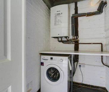 4 bedroom detached house to rent - Photo 1