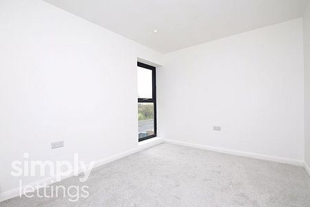 1 Bed property for rent - Photo 2