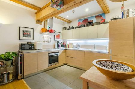 2 bedroom flat to rent - Photo 4